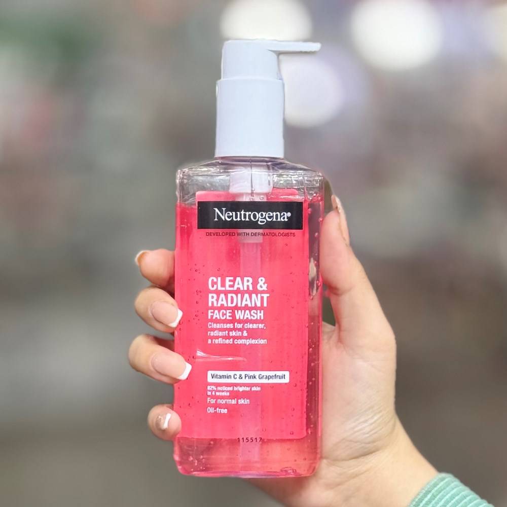 ژل شستشو نوتروژینا گریپ فروت